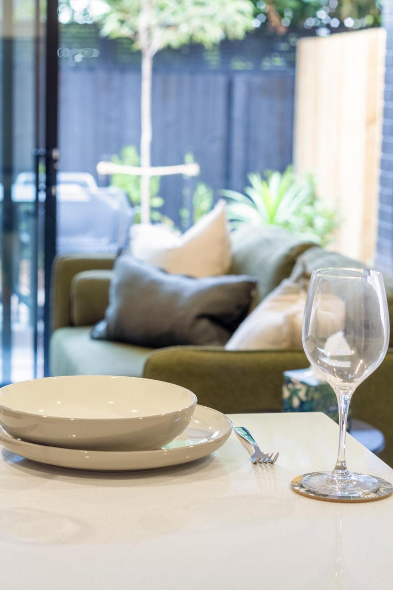 Merivale Gem: 2Br Townhouse Oasis Christchurch Eksteriør bilde