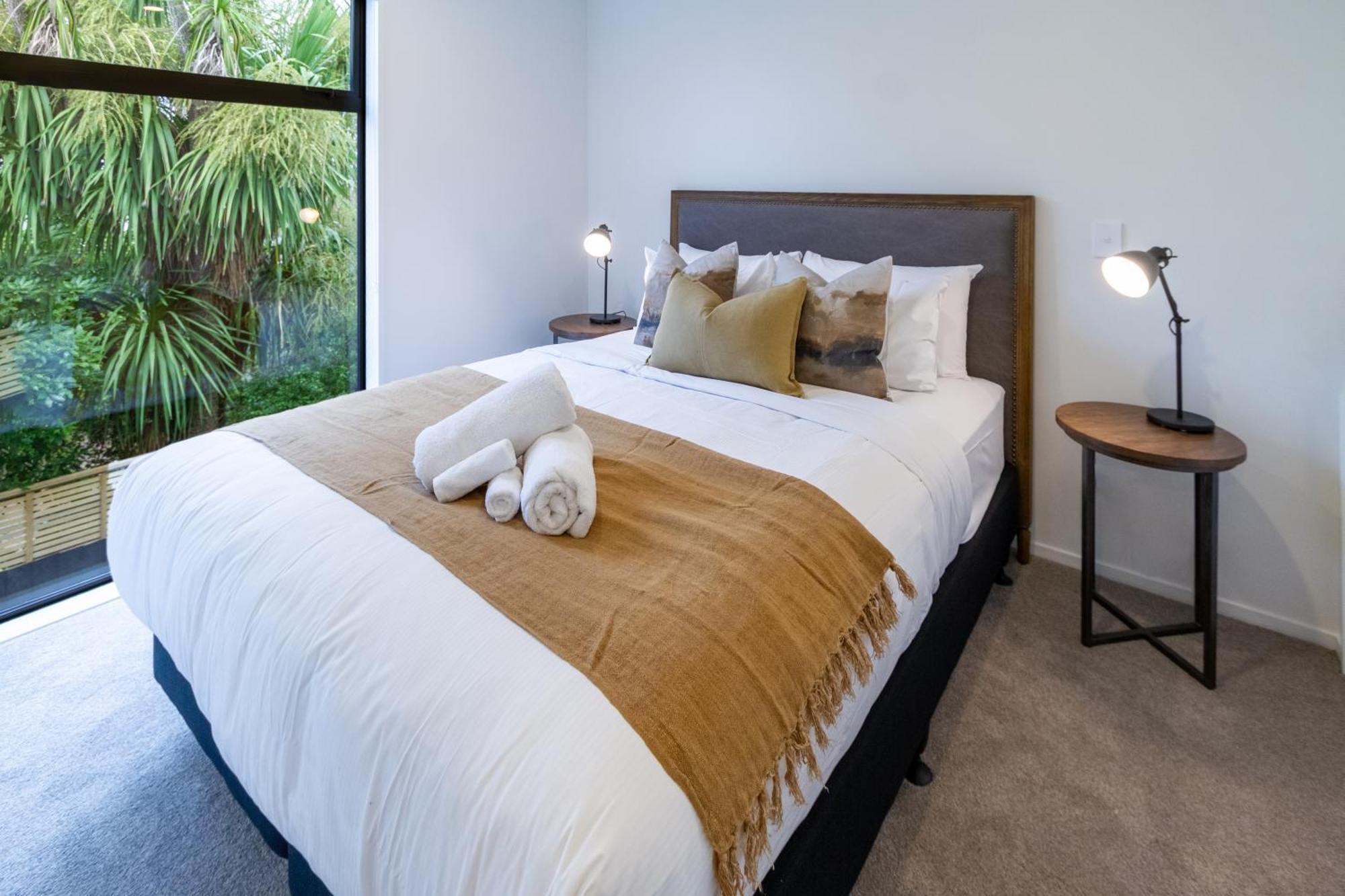 Merivale Gem: 2Br Townhouse Oasis Christchurch Eksteriør bilde